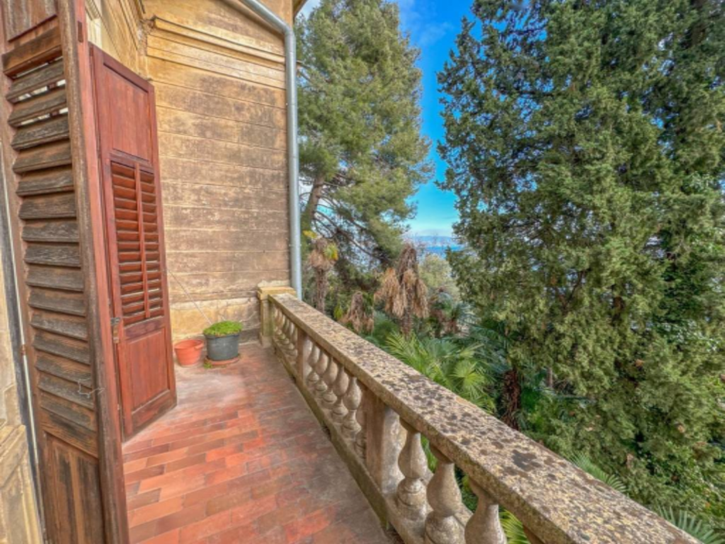 Flat in Opatija, Croatia, 294 m² - picture 13