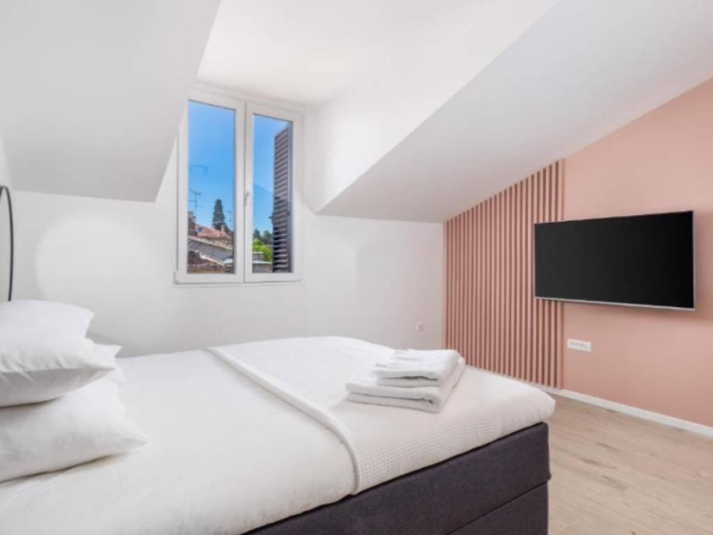 Flat in Opatija, Croatia, 83 m² - picture 13