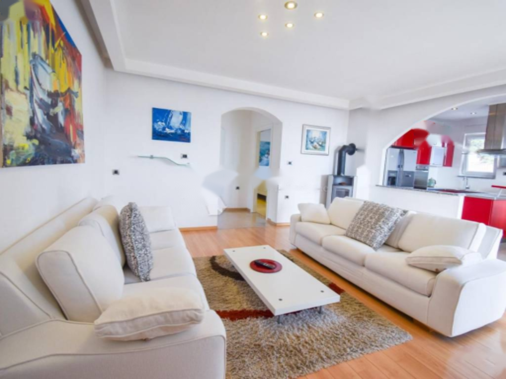 Flat in Opatija, Croatia, 173 m² - picture 13