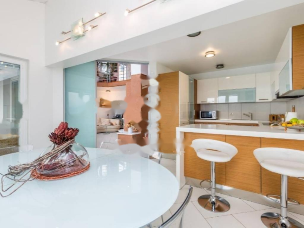 Flat in Opatija, Croatia, 220 m² - picture 14