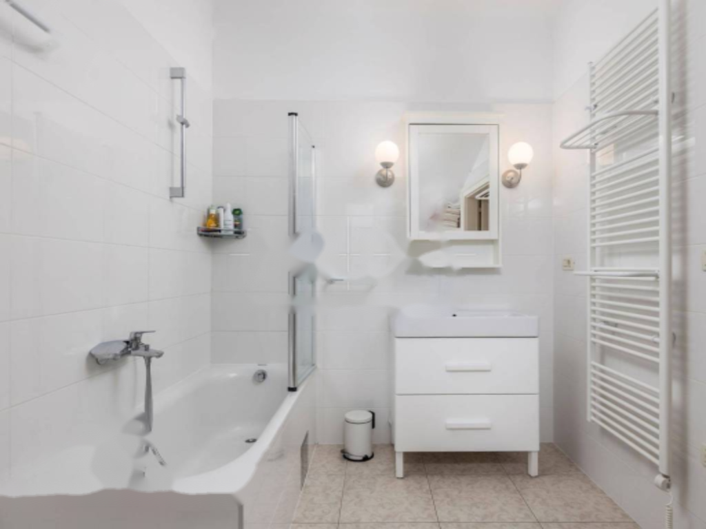 Flat in Opatija, Croatia, 96 m² - picture 14