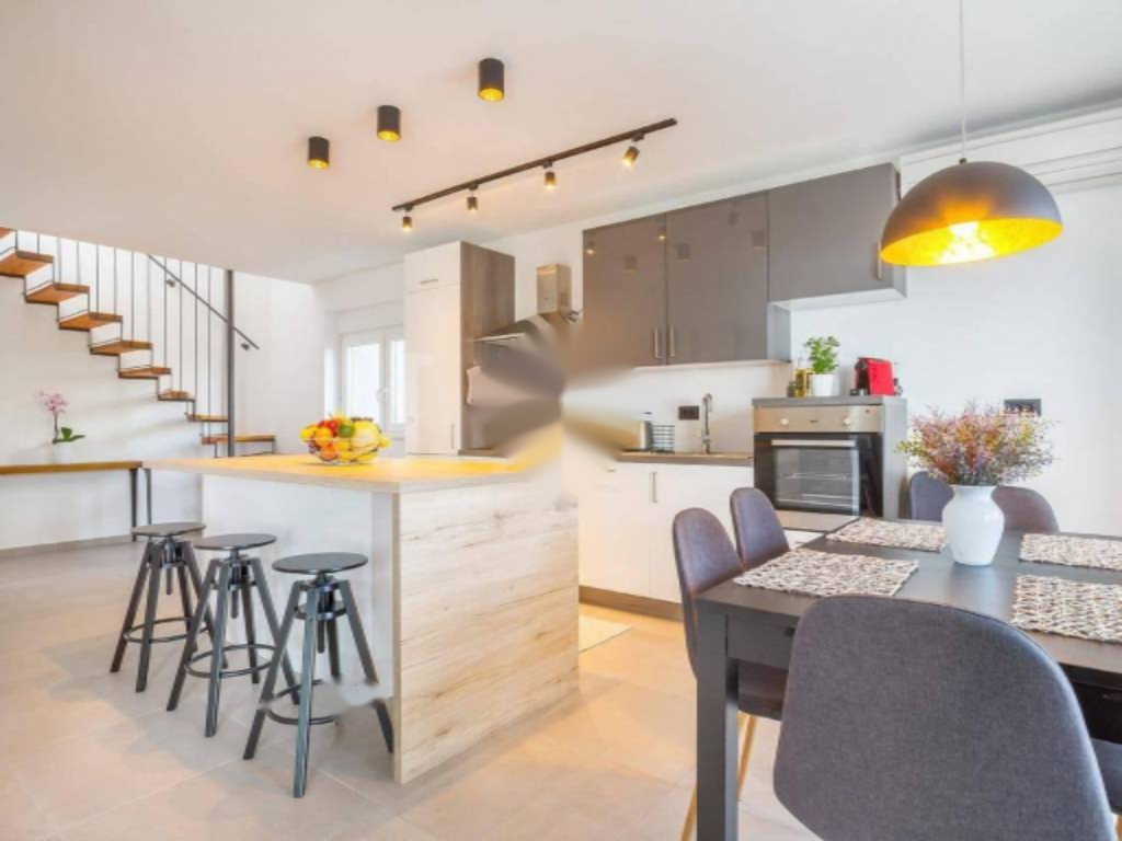 Casa en Opatija, Croacia, 250 m² - imagen 14