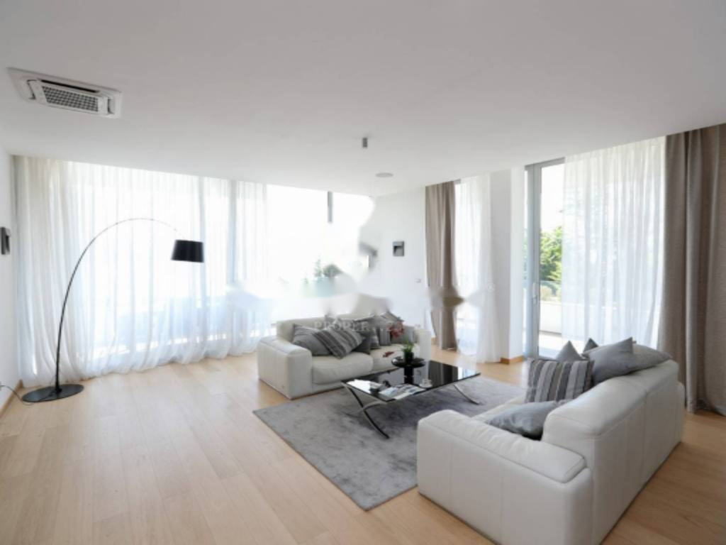 Casa en Opatija, Croacia, 600 m² - imagen 14