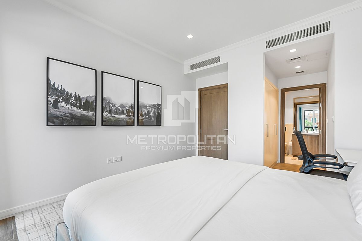 Villa in Dubai, UAE, 344 m² - picture 17