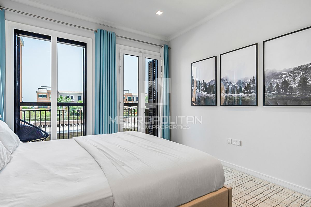 Villa in Dubai, UAE, 344 m² - picture 18