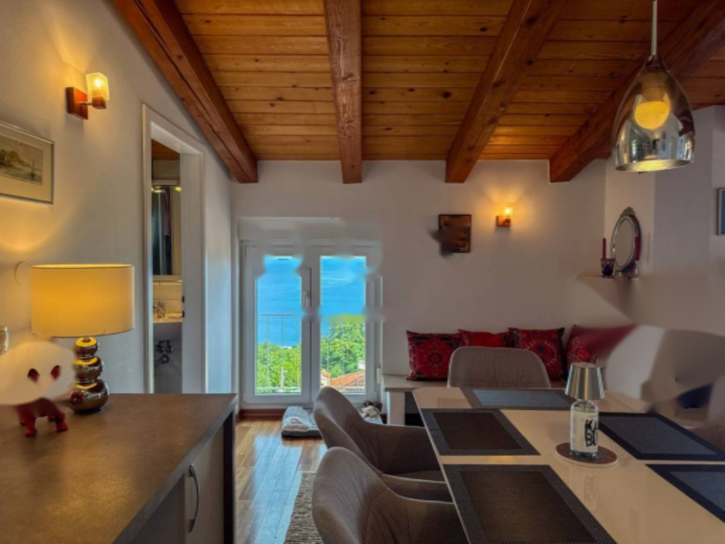 Flat in Opatija, Croatia, 107 m² - picture 14