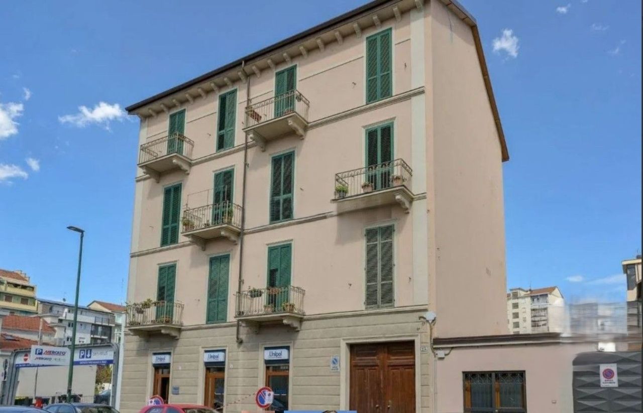 Appartement à Turin, Italie, 46 m² - image 2