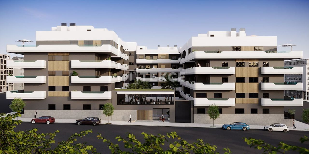 Penthouse à Santa Pola, Espagne, 140 m² - image 1
