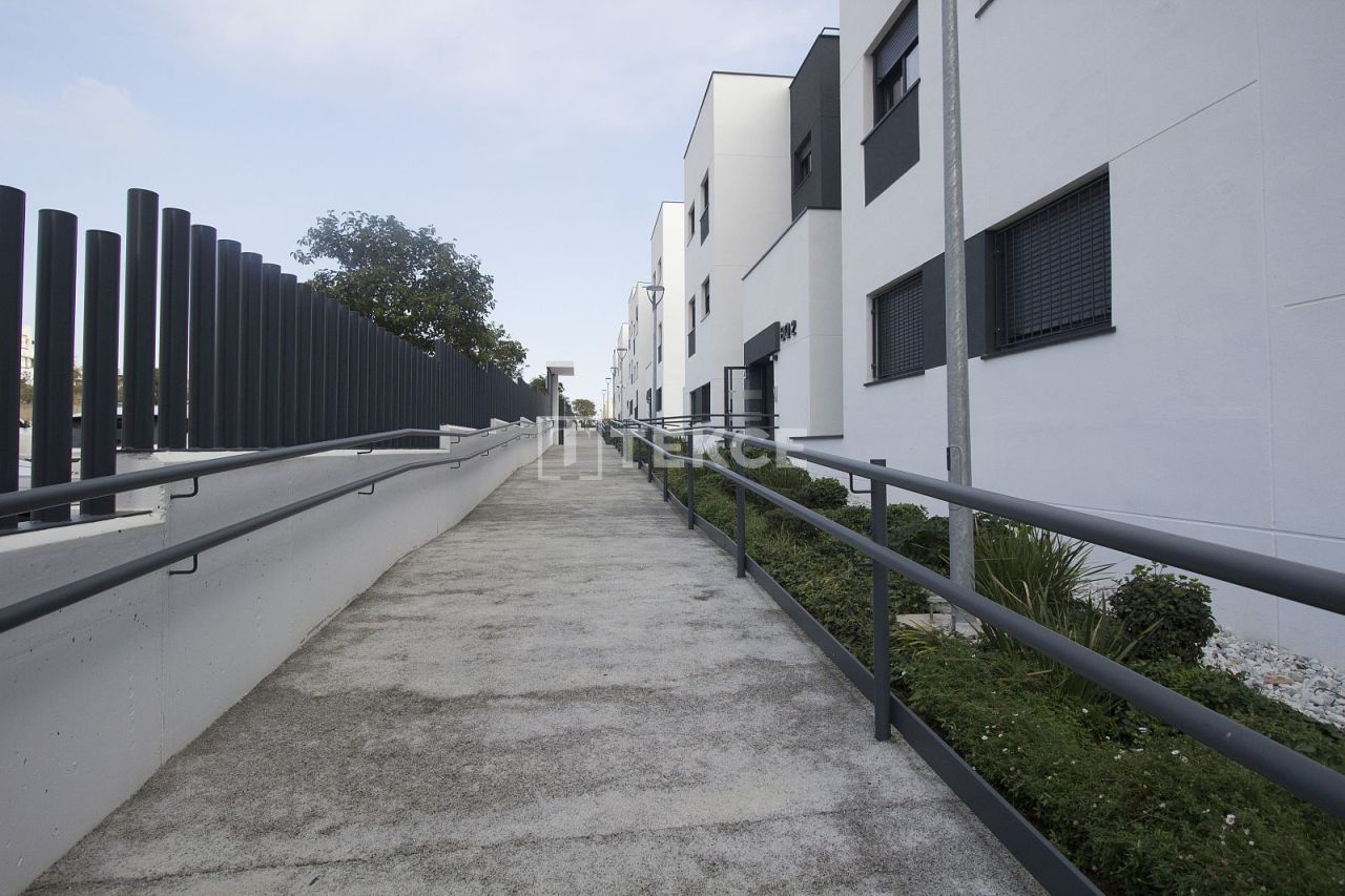 Apartment in Benalmadena, Spanien, 80 m² - Foto 2