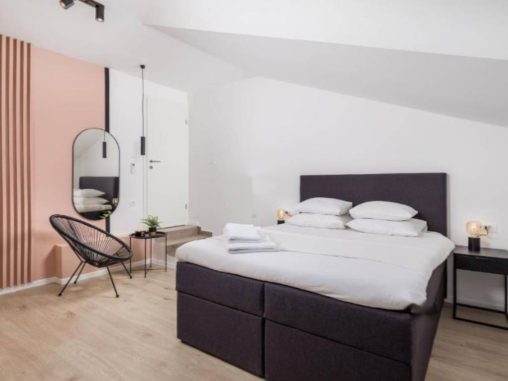 Flat in Opatija, Croatia, 83 m² - picture 15