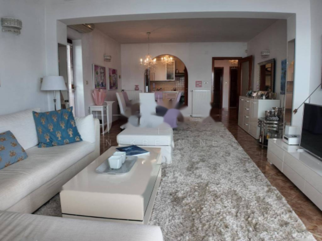 Flat in Opatija, Croatia, 281 m² - picture 16