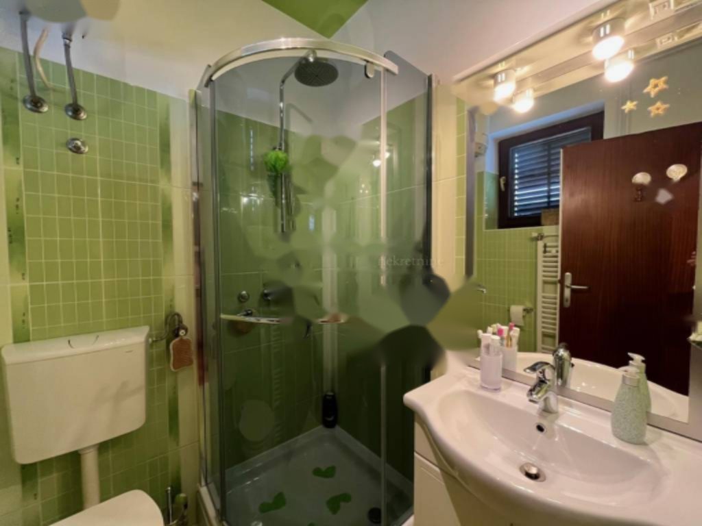 Flat in Opatija, Croatia, 101 m² - picture 16