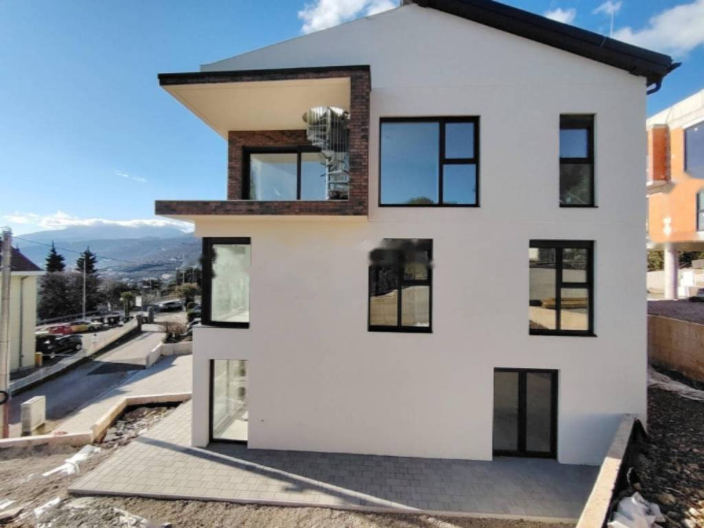 Piso en Opatija, Croacia, 144 m² - imagen 16