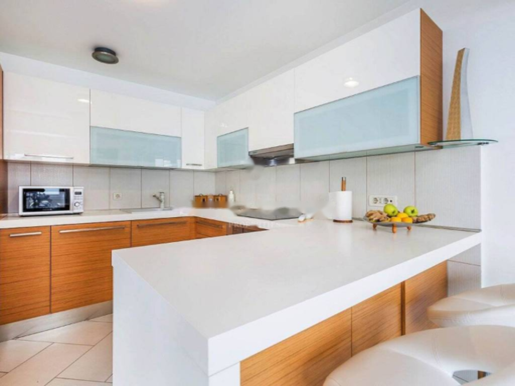 Flat in Opatija, Croatia, 222 m² - picture 16