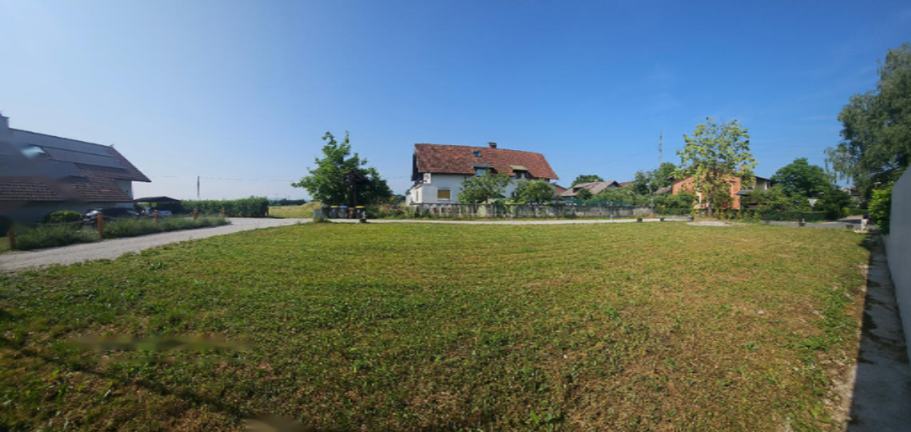 Land in Ljubljana, Slovenia, 411 m² - picture 16