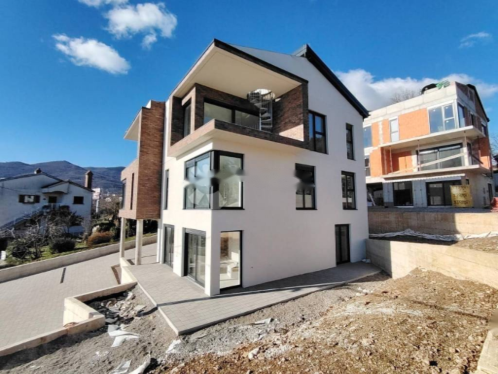 Piso en Opatija, Croacia, 148 m² - imagen 16