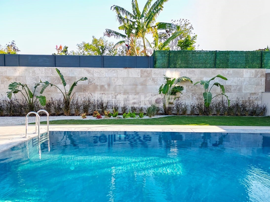 Villa Urla, Turkey, 260 m² - picture 9