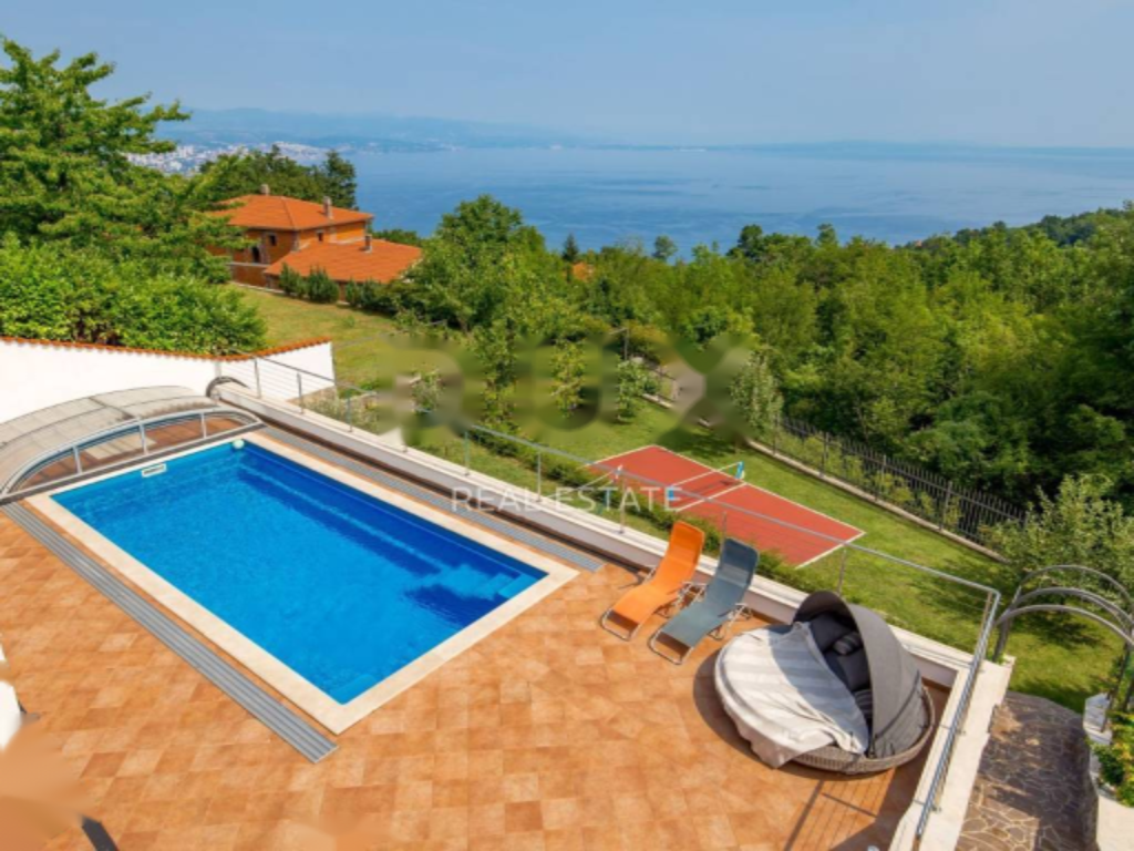 Casa en Opatija, Croacia, 200 m² - imagen 17