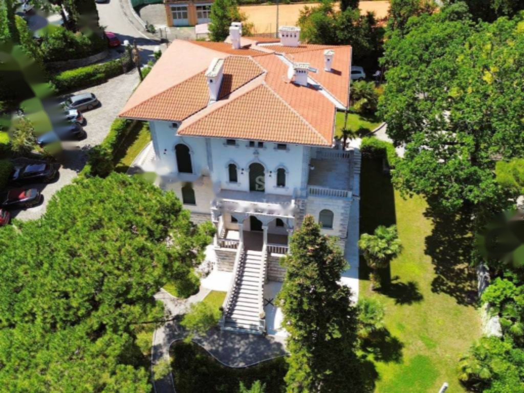 Casa en Opatija, Croacia, 600 m² - imagen 17