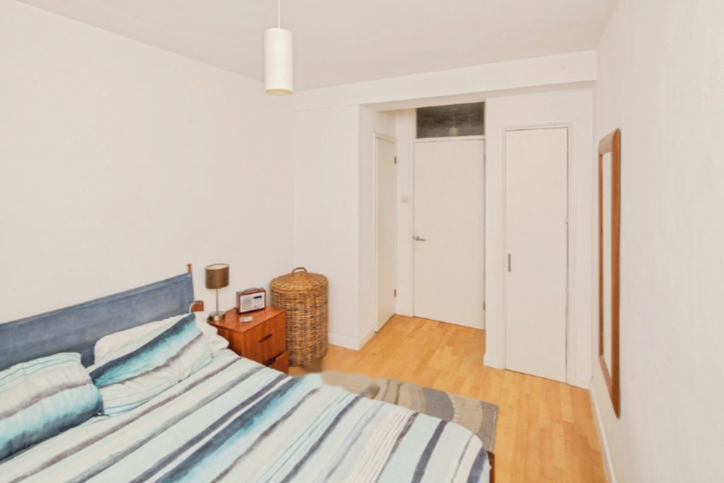 Flat in London, United Kingdom, 58 m² - picture 17