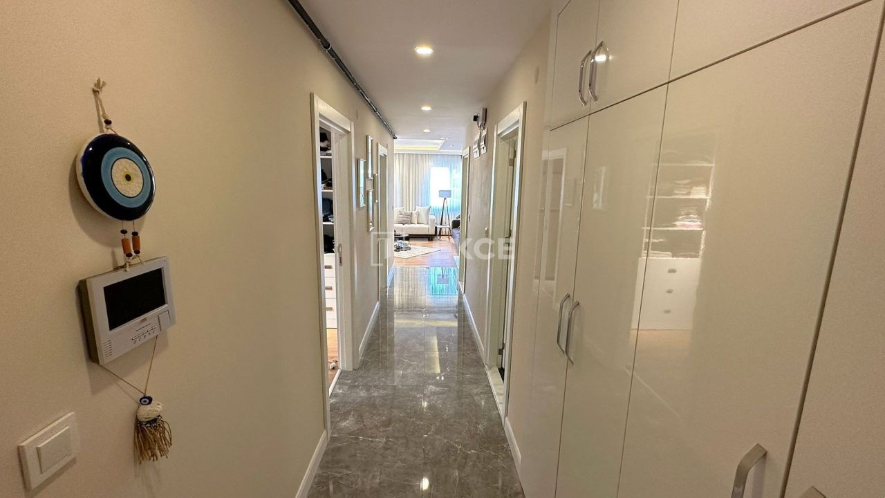 Penthouse in Antalya, Turkey, 210 m² - picture 14