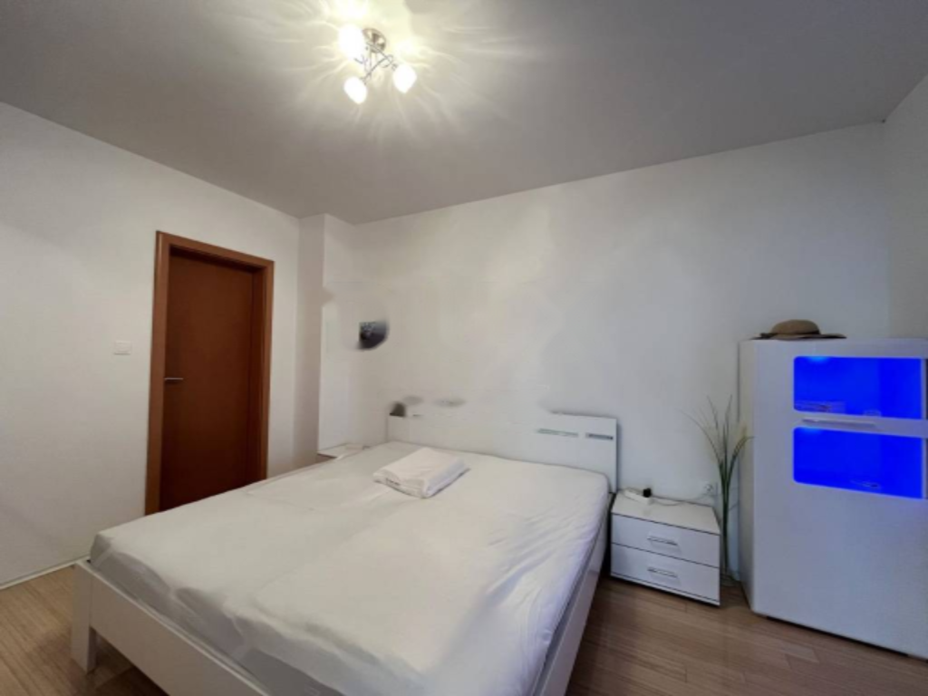 Flat in Opatija, Croatia, 98 m² - picture 18