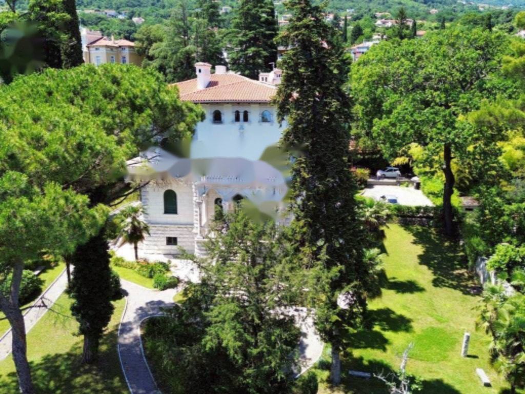 Casa en Opatija, Croacia, 600 m² - imagen 18