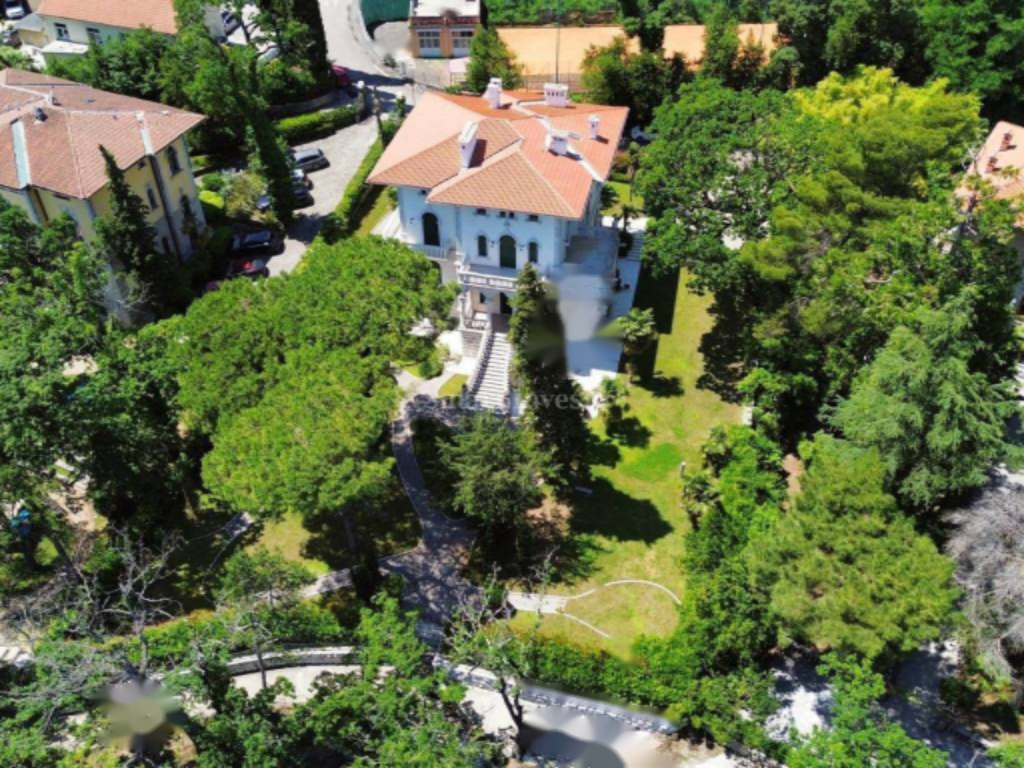 Casa en Opatija, Croacia, 600 m² - imagen 19