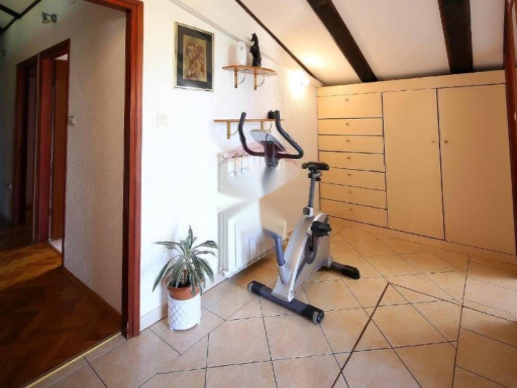 Piso en Opatija, Croacia, 240 m² - imagen 19