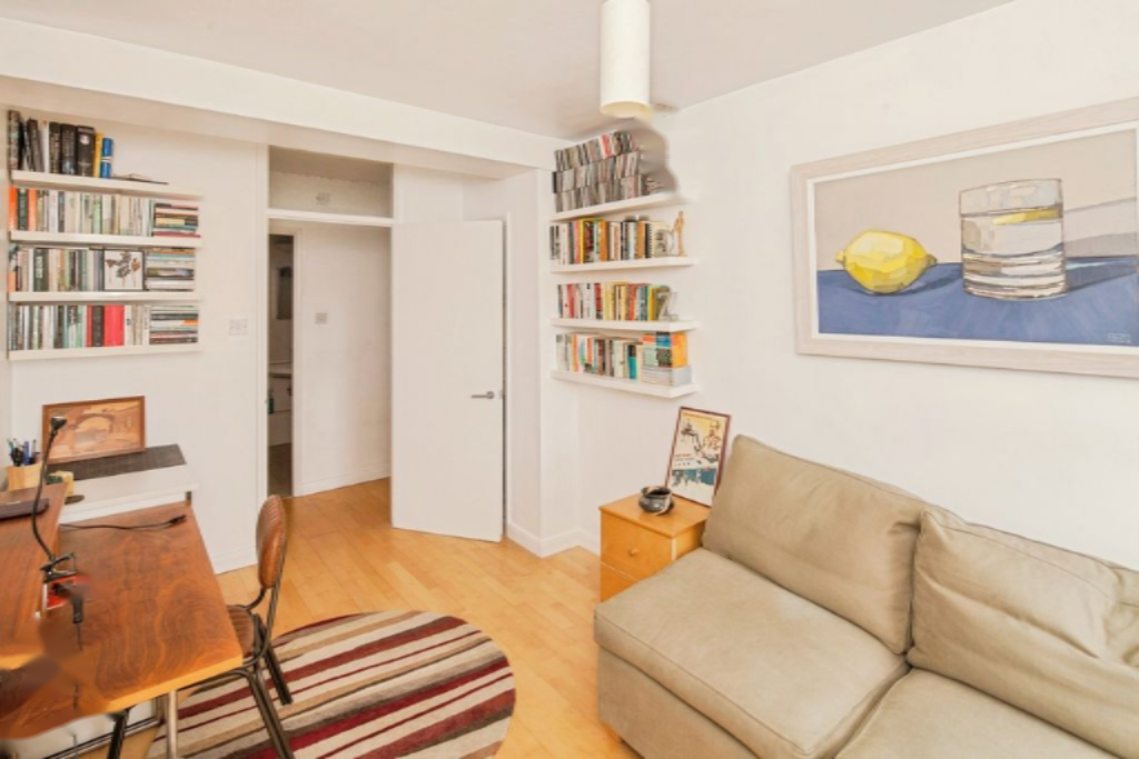 Flat in London, United Kingdom, 58 m² - picture 19