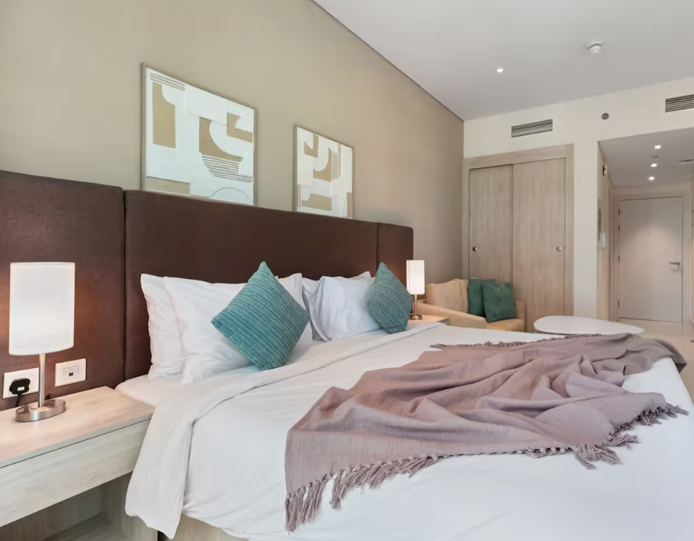 Flat in Dubai, UAE, 66.7 m² - picture 19