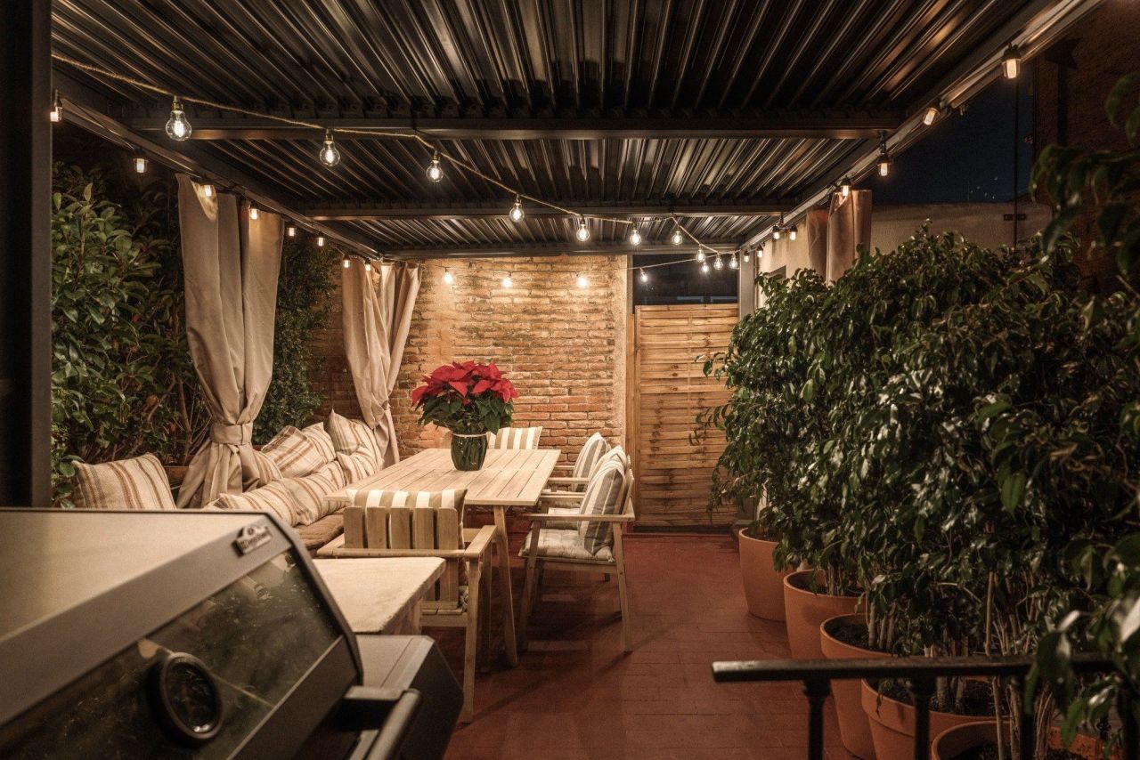 Flat in Barcelona, Spain, 123 m² - picture 9