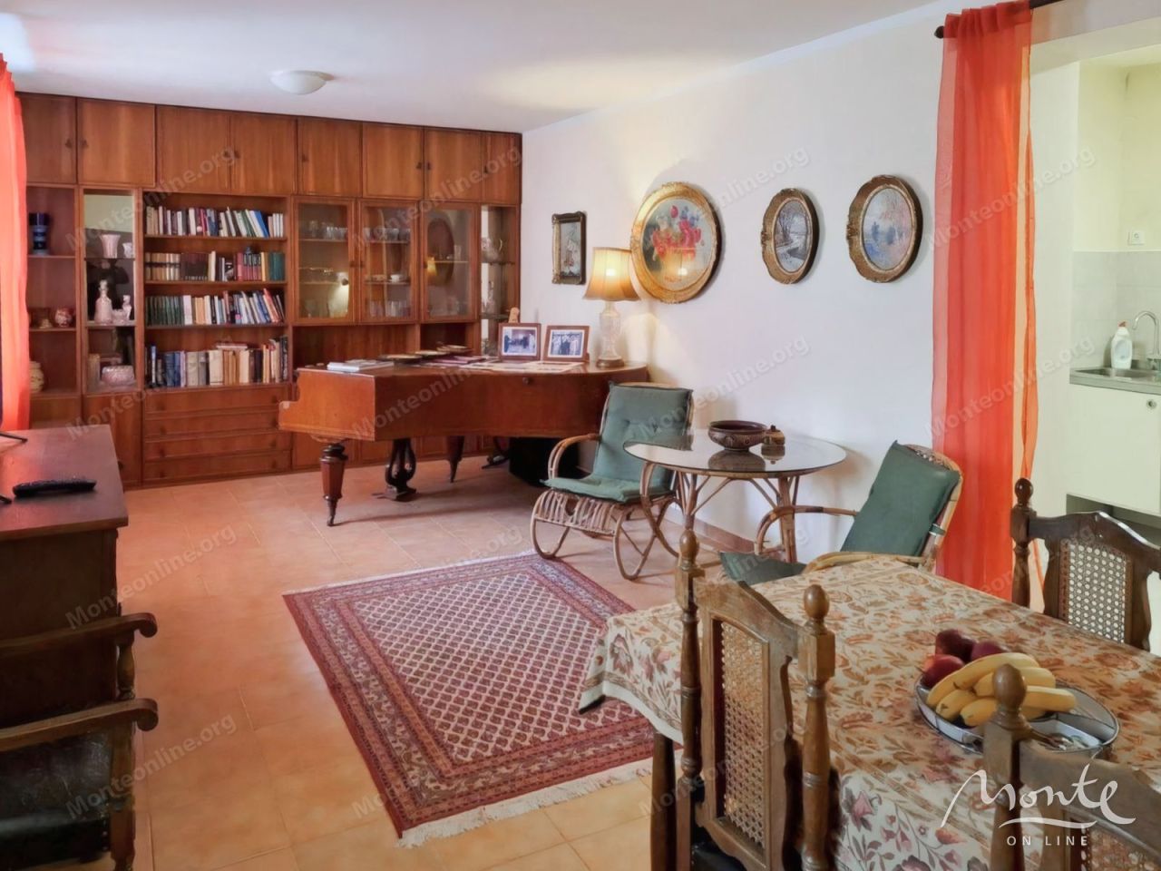 Villa a Perzagno, Montenegro, 150 m² - foto 2