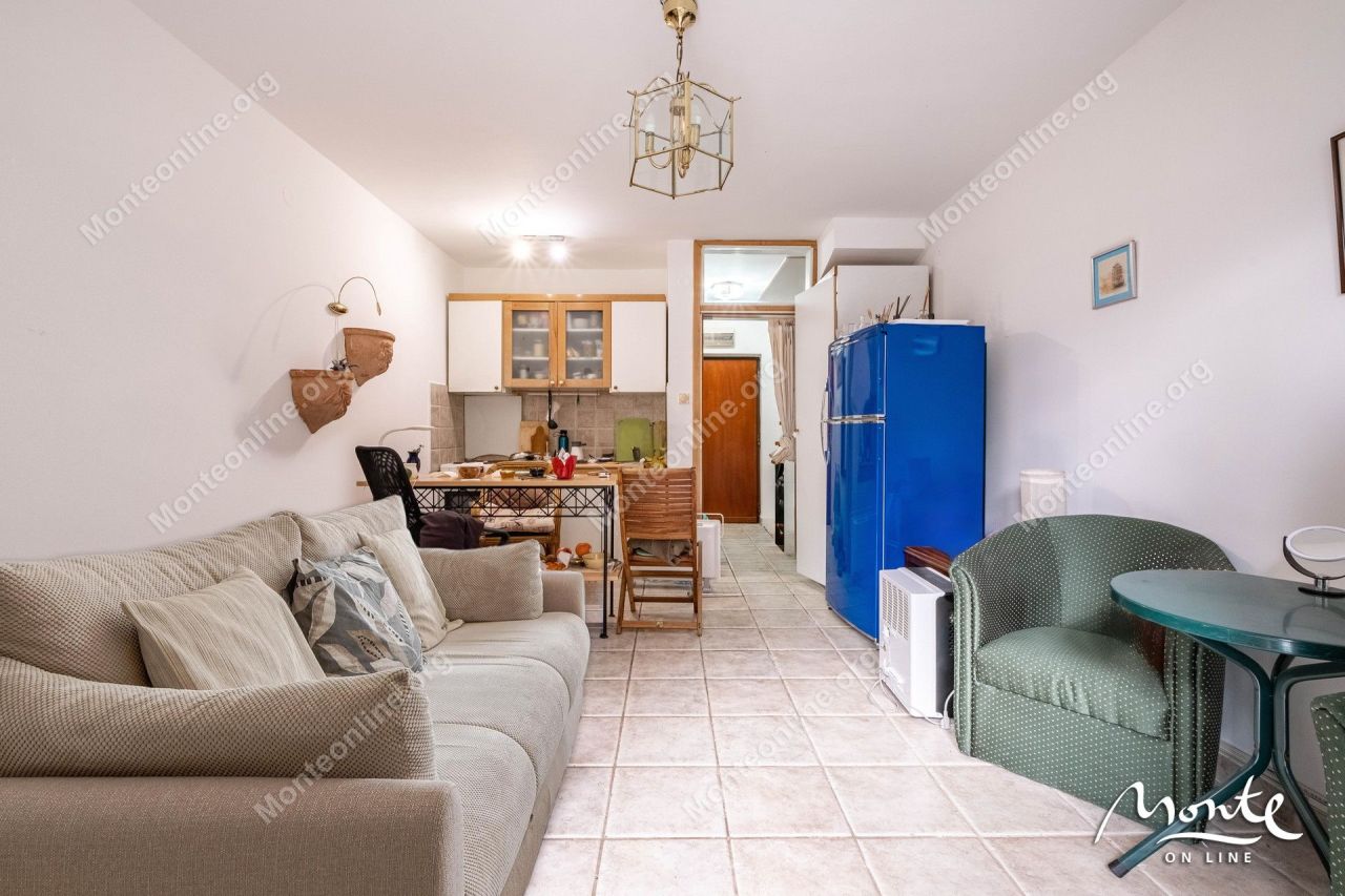 Appartement à Ljuta, Monténégro, 44 m² - image 3