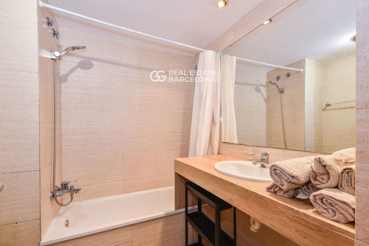 Wohnung in Barcelona, Spanien, 128 m² - Foto 8