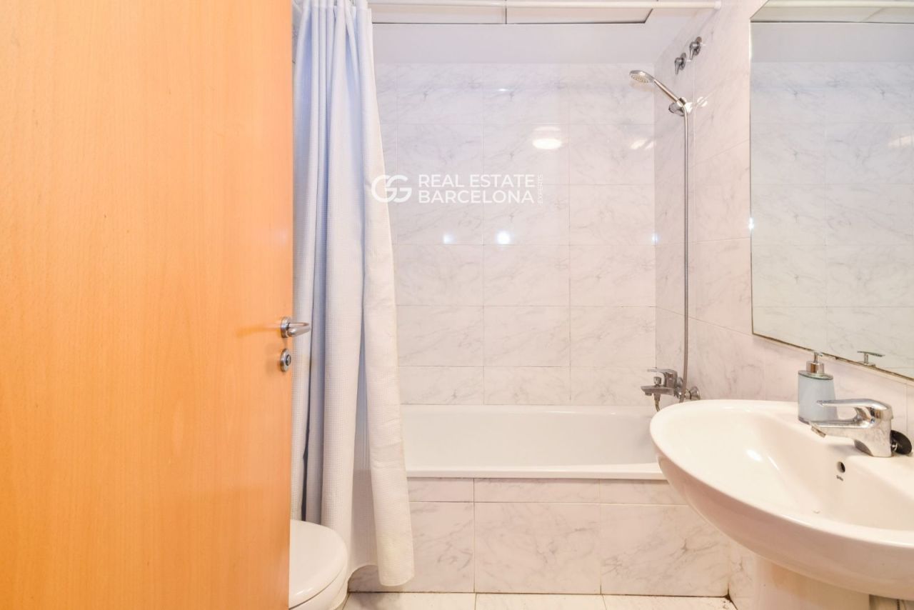 Wohnung in Barcelona, Spanien, 128 m² - Foto 9