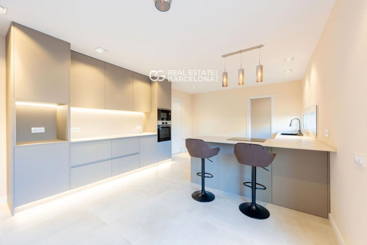 Haus in Barcelona, Spanien, 941 m² - Foto 12