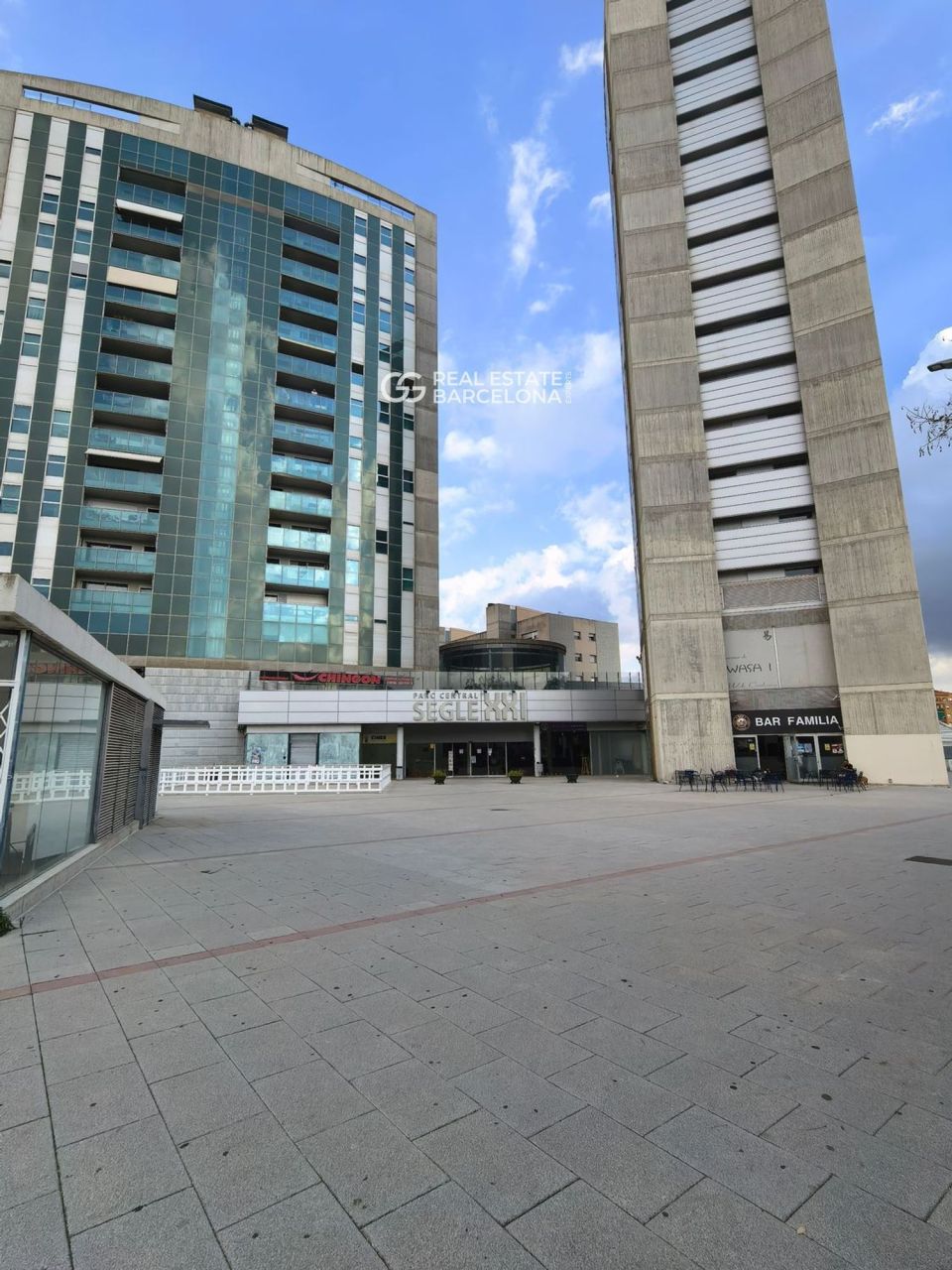 Boutique à Tarrasa, Espagne, 2.34 m² - image 14