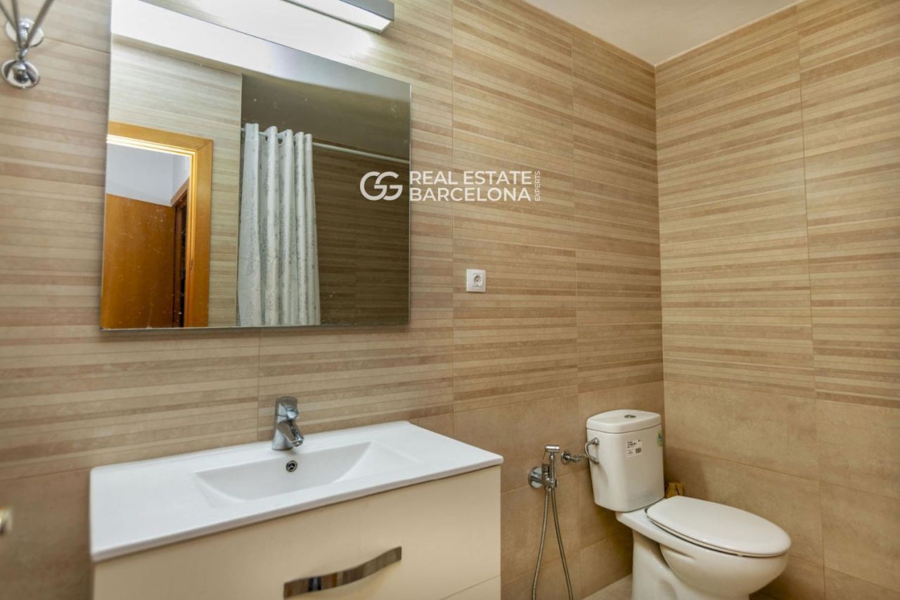 Appartement Barcelona, Sant Andreu de Llavaneres, Espagne, 250 m² - image 15