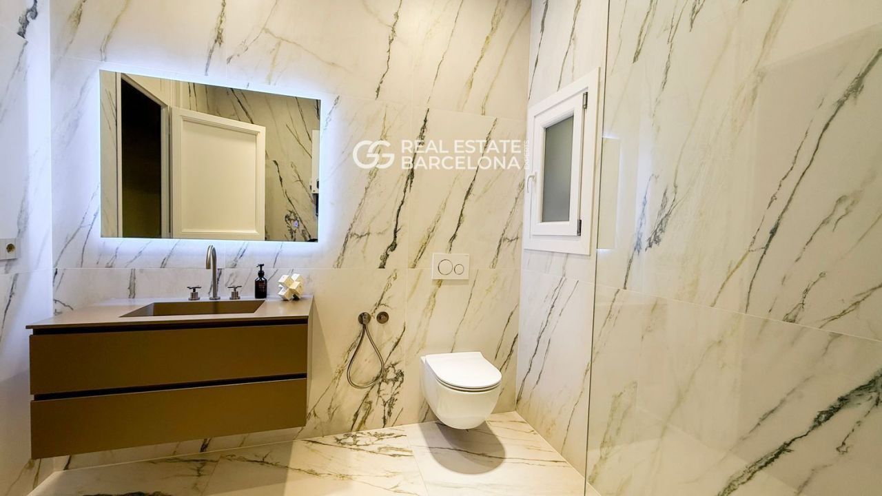 Appartement à Barcelone, Espagne, 200 m² - image 17