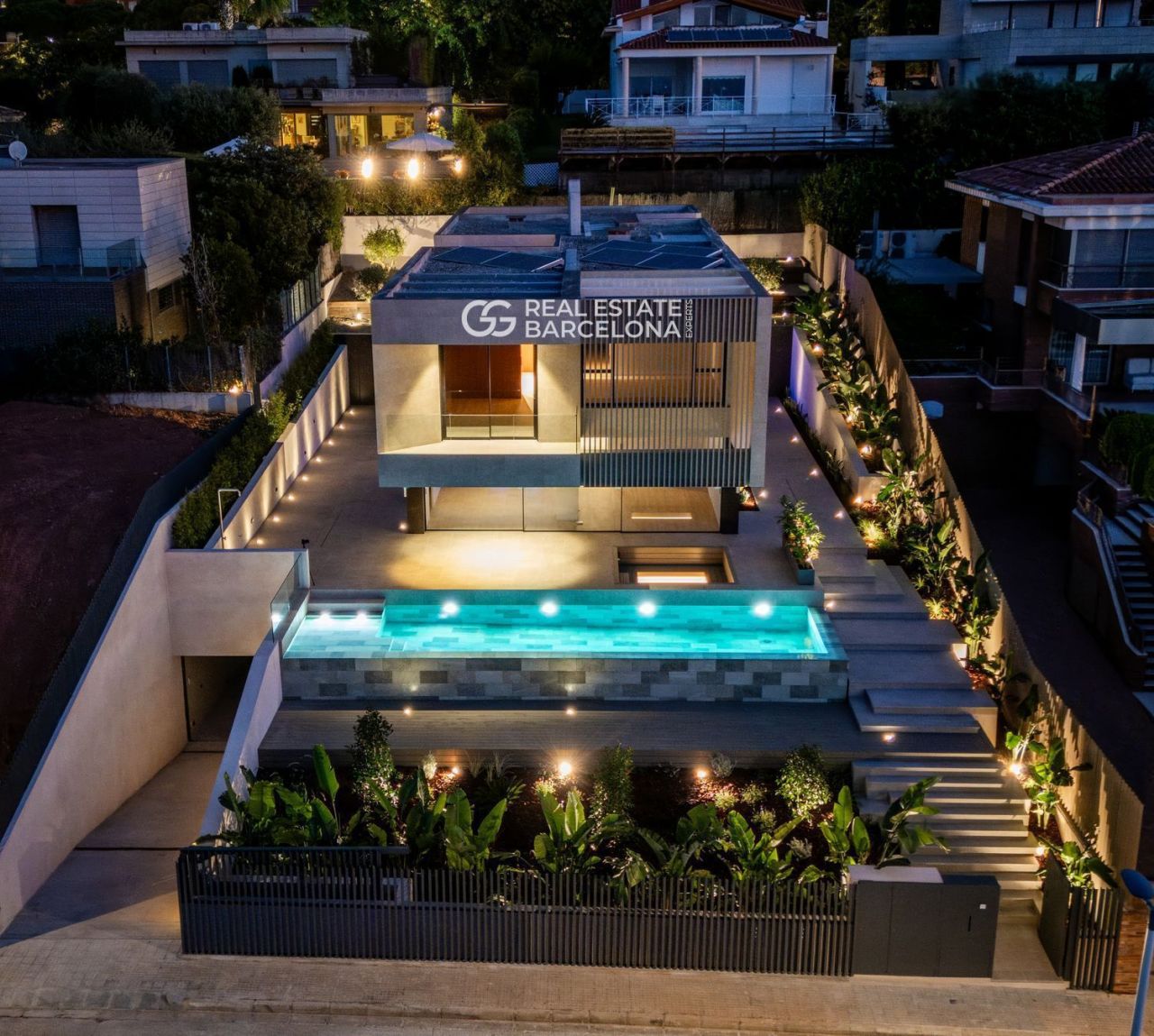 Casa en Barcelona, España, 594 m² - imagen 18