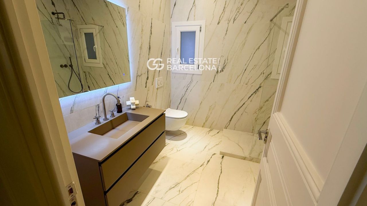 Appartement à Barcelone, Espagne, 200 m² - image 19