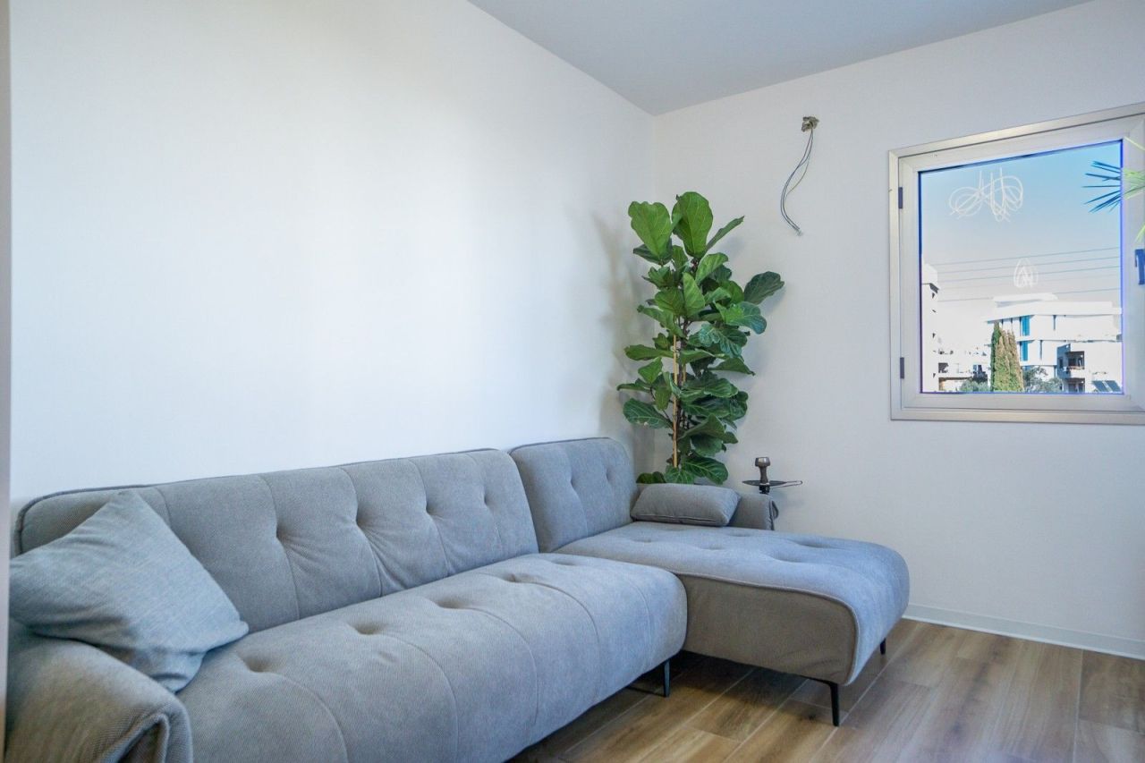 Apartment in Paphos, Cyprus, 47 m² - picture 4