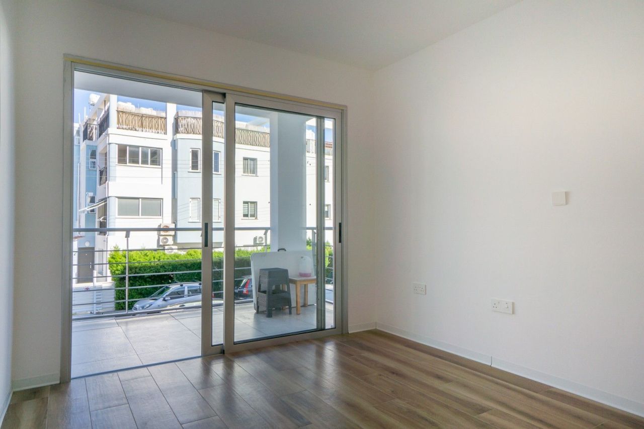 Apartment in Paphos, Cyprus, 47 m² - picture 7