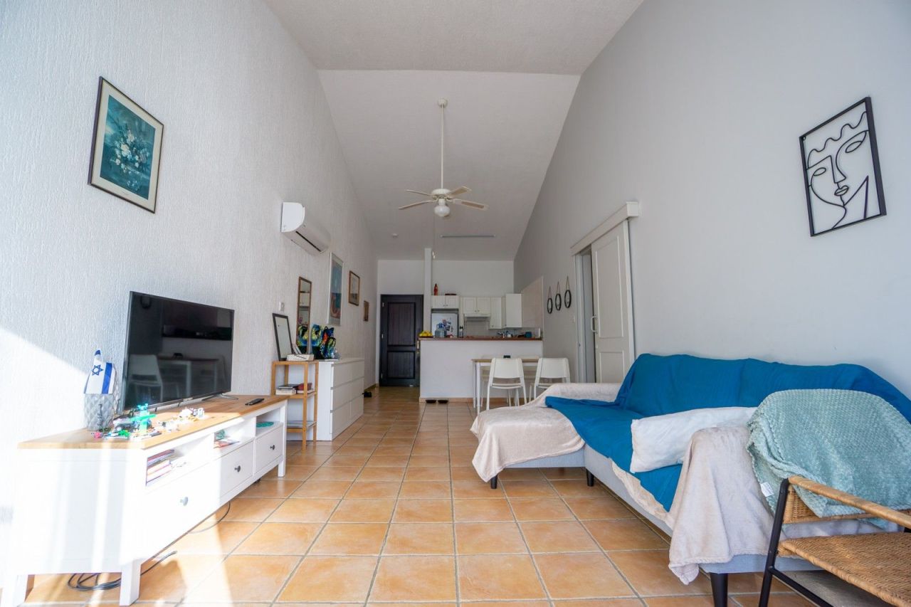 Apartment in Paphos, Cyprus, 74 m² - picture 11