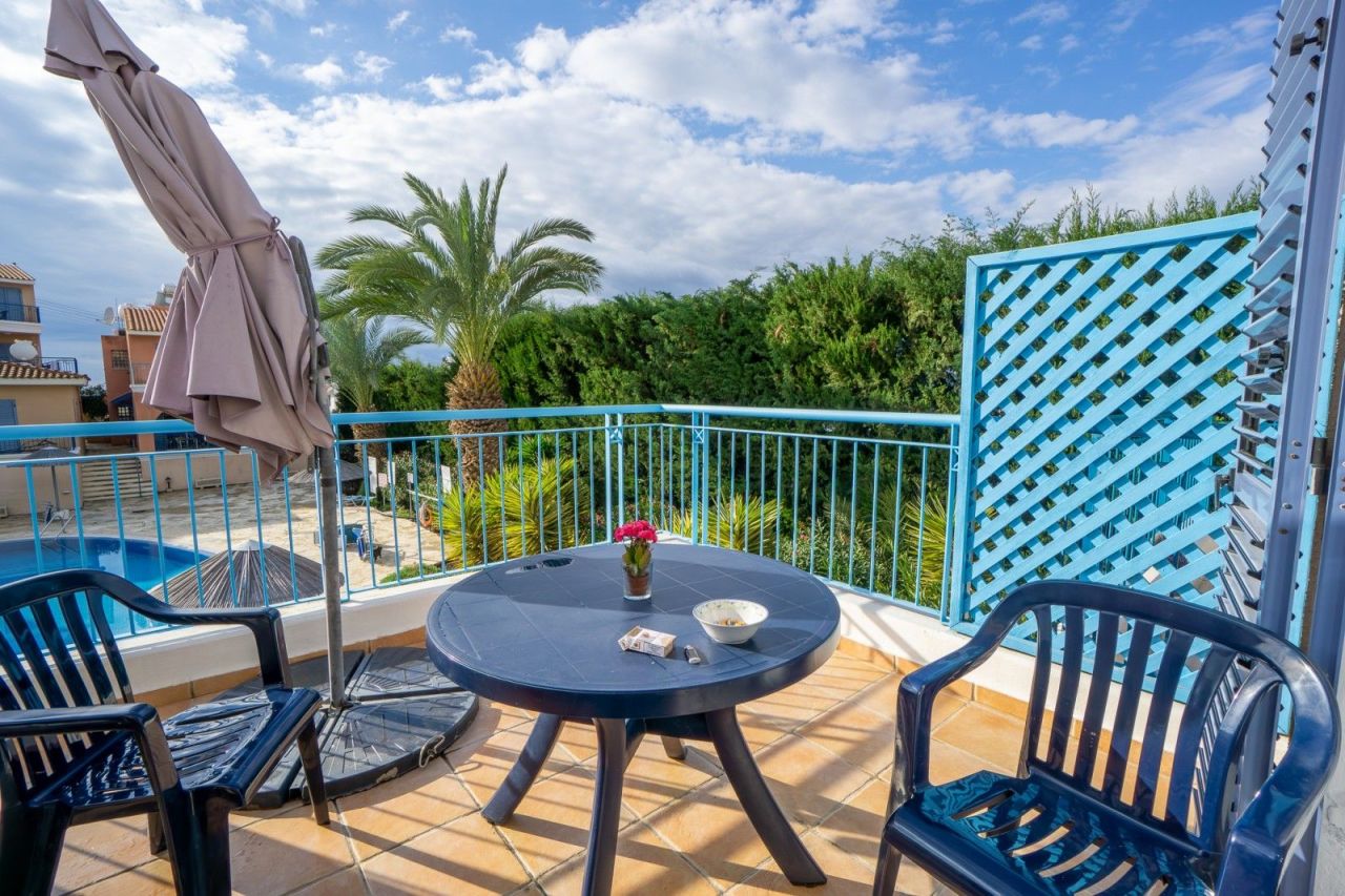 Apartment in Paphos, Cyprus, 74 m² - picture 17