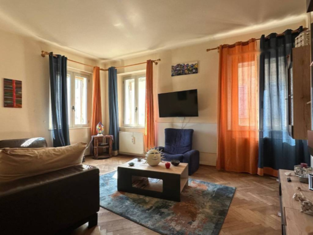 Wohnung in Gorizia, Italien, 164 m² - Foto 1