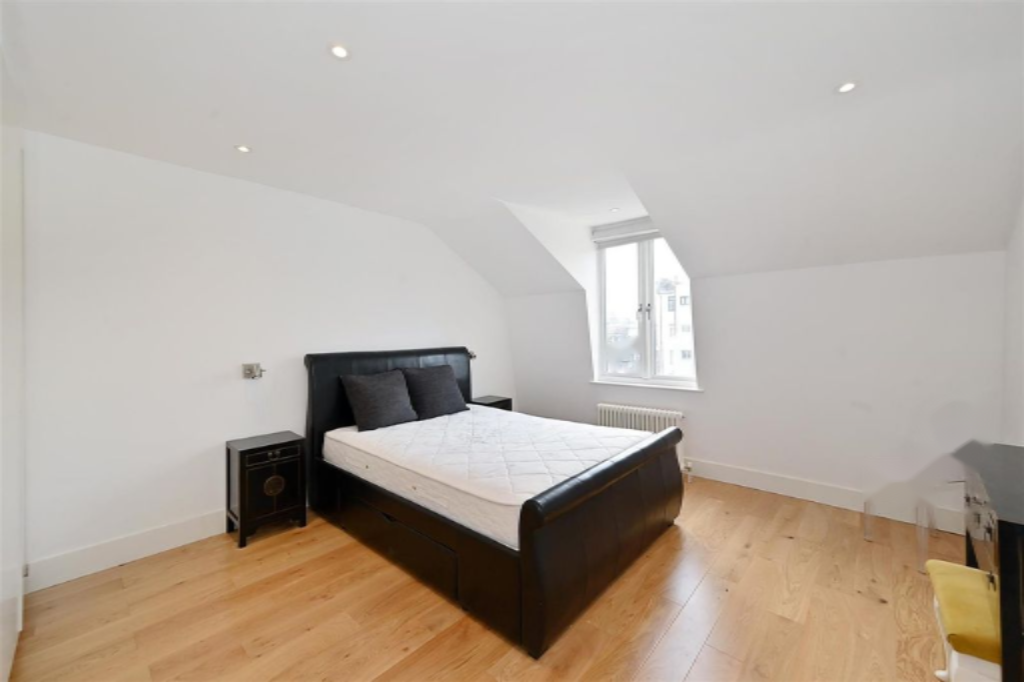 Piso en Londres, Reino Unido, 64 m² - imagen 1