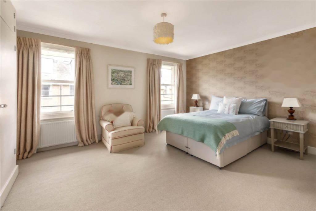 Wohnung in London, Großbritannien, 288 m² - Foto 1