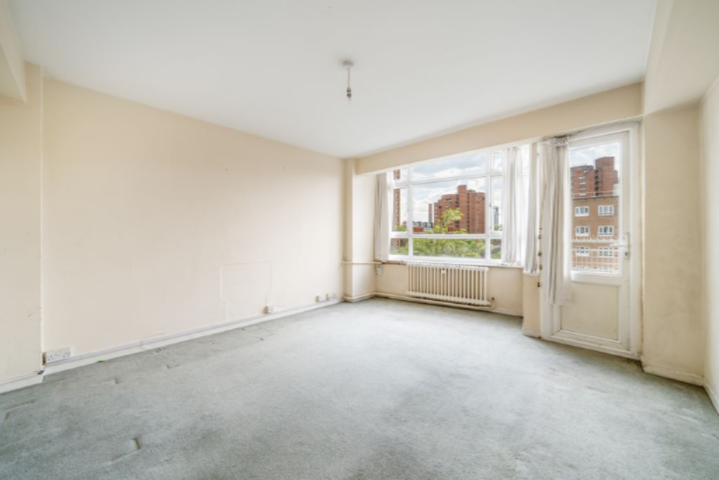 Flat in London, United Kingdom, 63 m² - picture 1